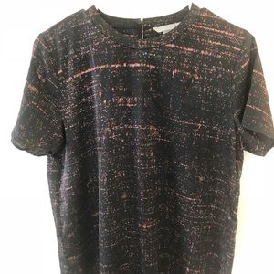 H&M’s short sleeved women’s shirt